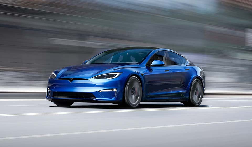 Tesla_Model_S_AzMoEV