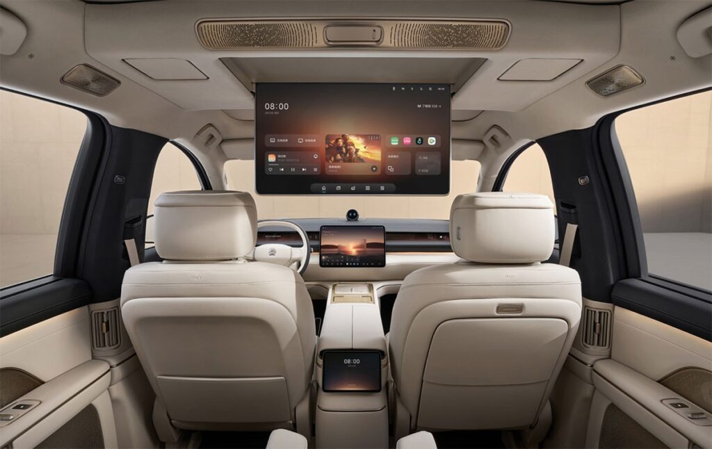 Nio_ES8_Interior3_AzMoEV