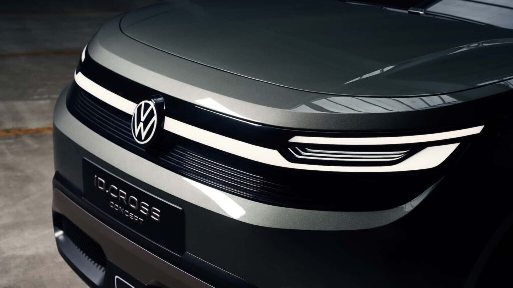 Volkswagen_ID._Cross_Concept_3_AzMoEV
