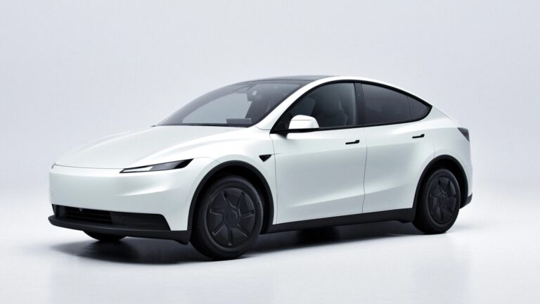 Tesla Model Y 2026 Update Brings Back Third Row and Premium Features 1 Tesla_Model_Y_2026_Cover_AzMotech