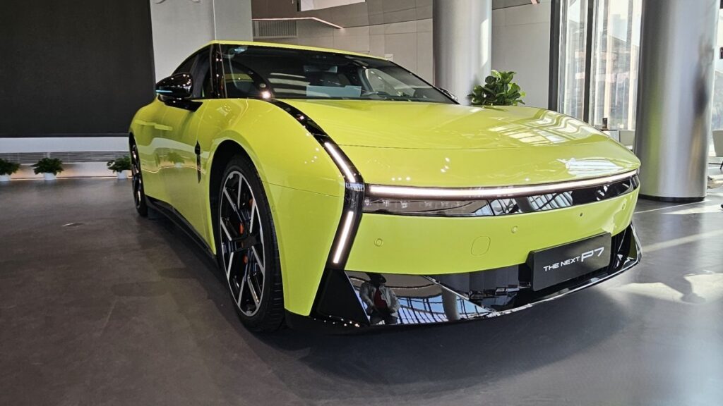 2026_XPeng_Next_P7_Revie_01_AzMoTech